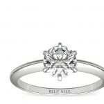 Blue Nile現(xiàn)有14k 白金經(jīng)典六爪單石訂婚戒指現(xiàn)價2,005.00 人民幣